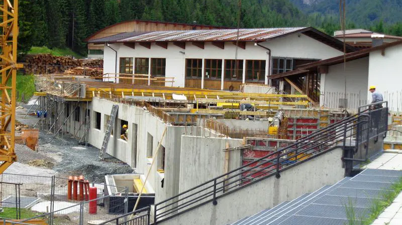 Rekonstrukce stadionu v Hochfilzenu