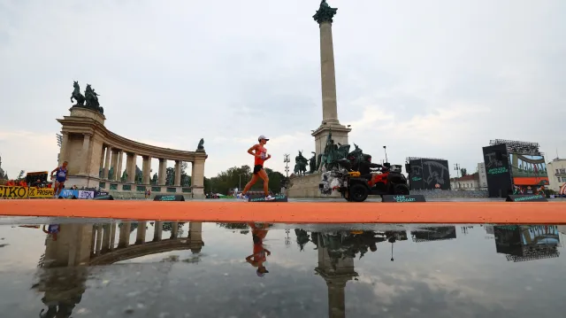 Záznam dopoledního programu šestého dne