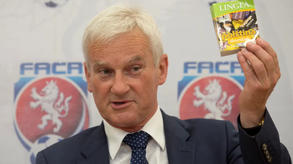 Předseda komise rozhodčích FAČR Michael Listkiewicz