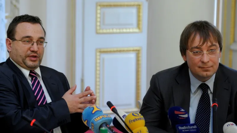 Ministr školství, mládeže a tělovýchovy Josef Dobeš a prezident ČSMS Karel Abraham