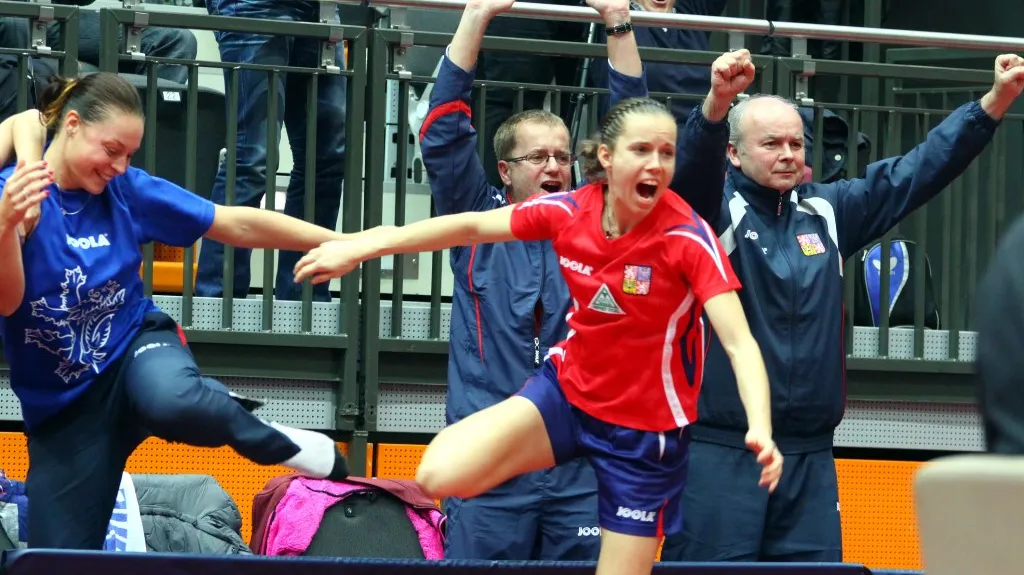 Iveta Vacenovská se raduje z postupu do finále mistrovství Evropy