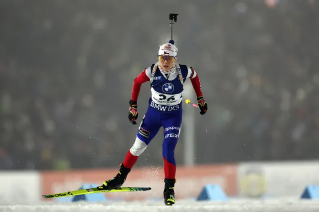 Sestry Öbergovy kralovaly individuálu v Kontiolahti, Voborníková těsně pod stupni vítězek