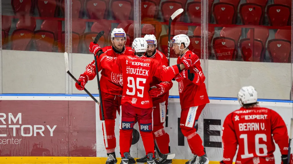 Radost hokejistů Slavie Praha