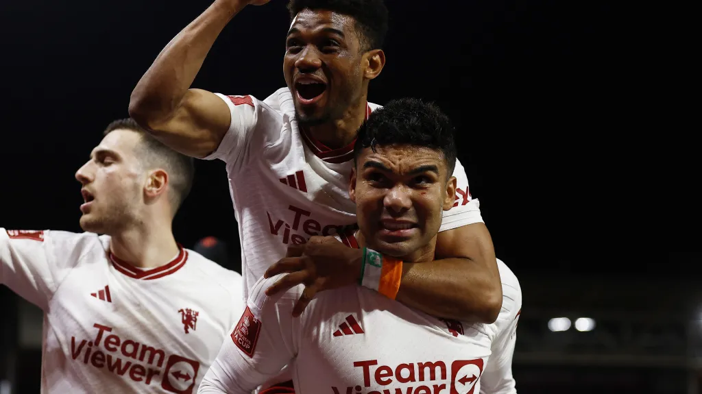 Amad Diallo slaví s Casemirem