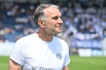 Roman Skuhravý