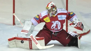 Brankář Třince Peter Hamerlík