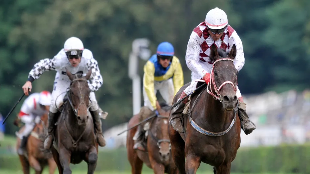 Josef Váňa v sedle Tiumena