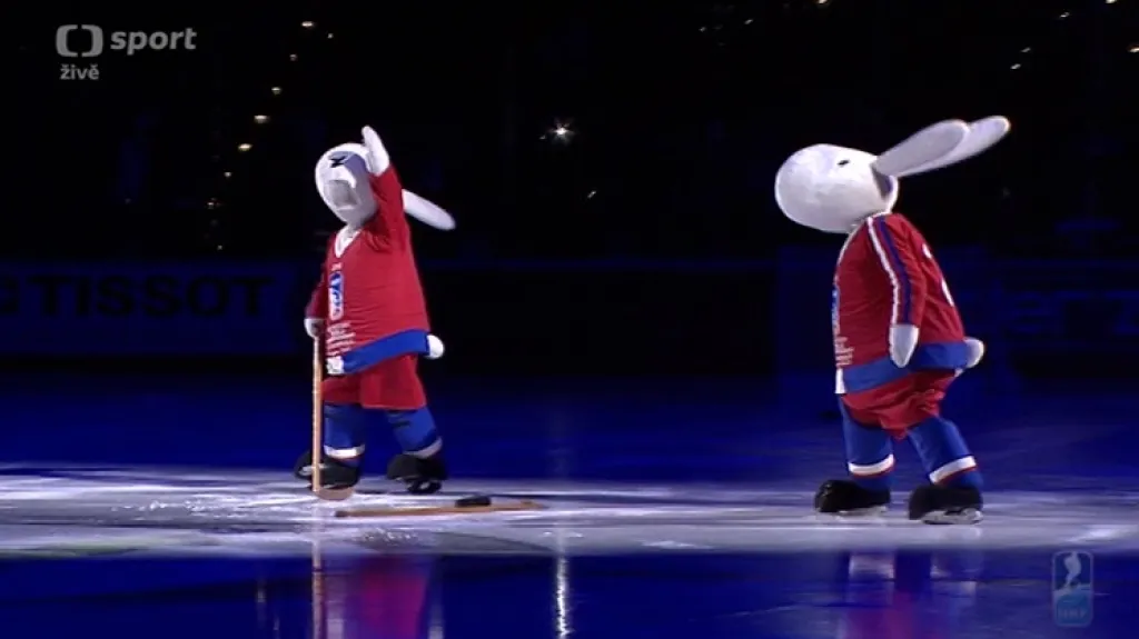 Zahajovací ceremoniál: Kouzelník Pokuston, Bob a Bobek a Kabát