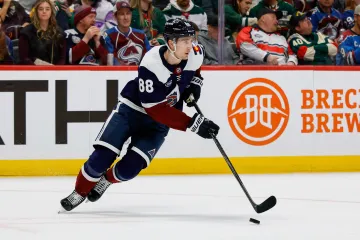 Nečas dvěma góly neodvrátil prohru, Pastrňák zapsal padesátou přihrávku v sezoně