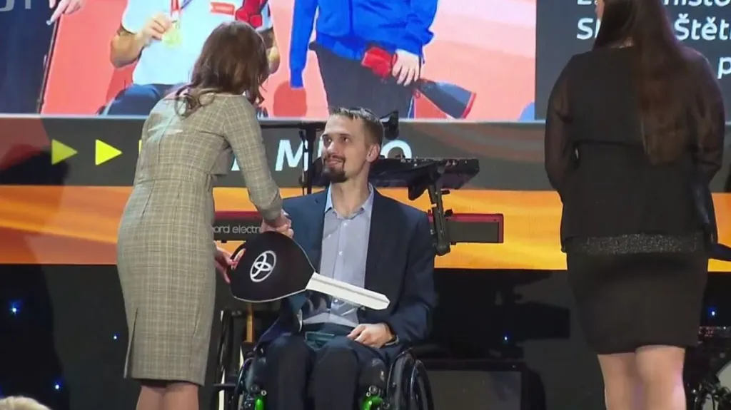 Českým handicapovaným sportovcům vládl v roce 2018 střelec Pešek