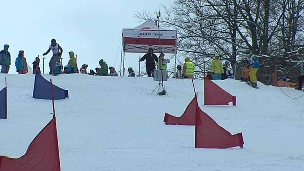 Olympiáda dětí a mládeže měla na programu snowboardový paralelní slalom