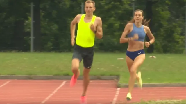 Mäki poběží v Eugene se Sasínkem o roli hlavy rodiny