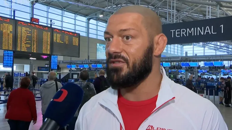 Omarov cílí před MS v zápasu na olympijskou místenku