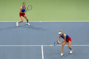 Tereza Valentová a Markéta Vondroušová