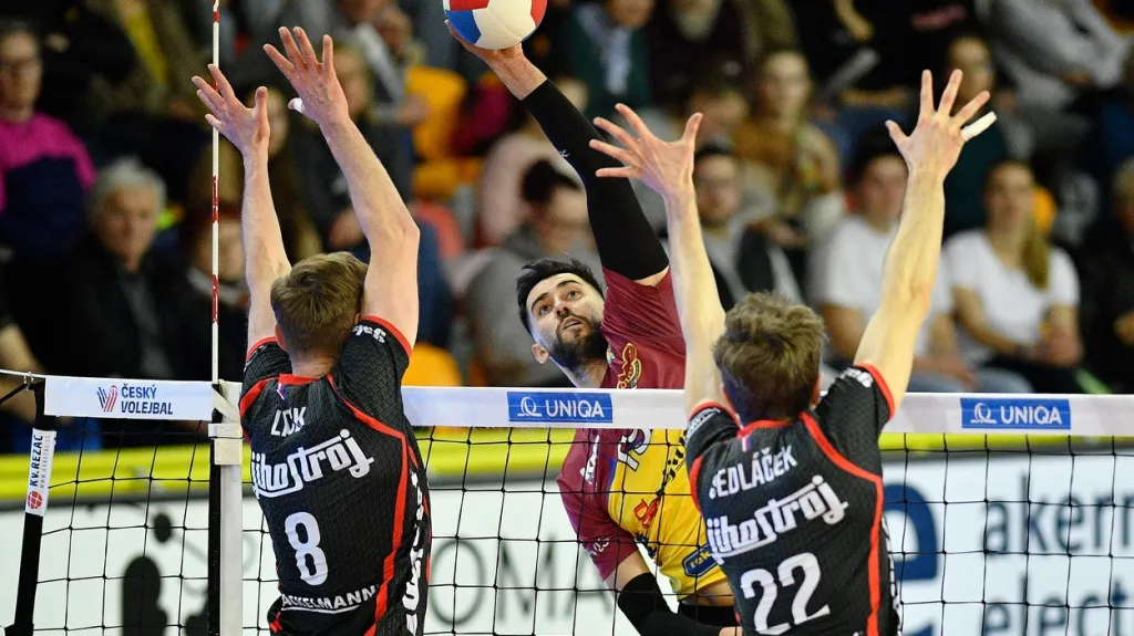Semifinálová série mezi volejbalisty Českých Budějic a Liberce
