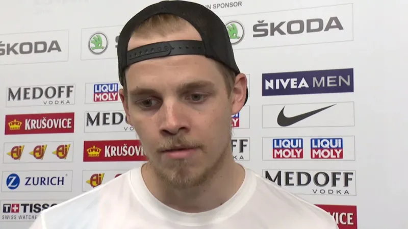 Nestrašil: Nemůžu si utáhnout tkaničky na bruslích, takže o zápasech není řeč