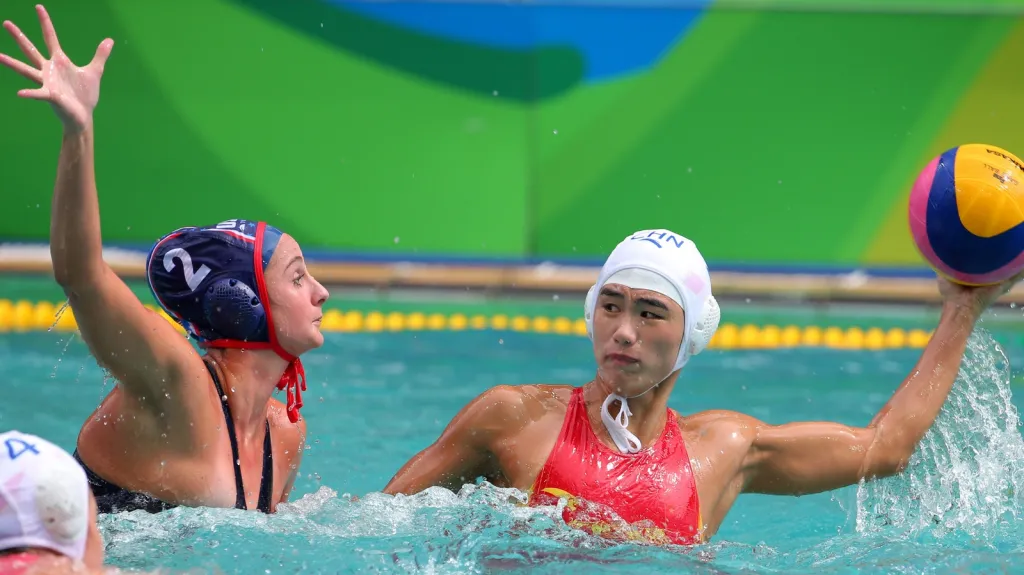 Utkání Čína - USA 4:12