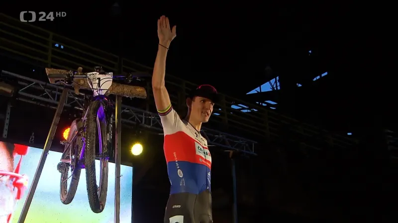 Kulhavý se rozloučil s cyklistikou a pověsil kolo na hřebík