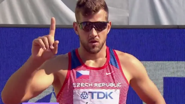 Běh desetibojařů na 110 m. př. s Jiřím Sýkorou