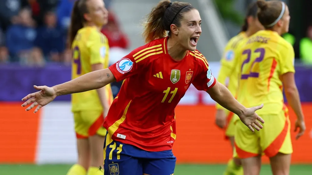 Alexia Putellasová ze Španělska se raduje v utkání proti Belgii