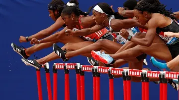 Závod žen na 100 m překážek v Londýně