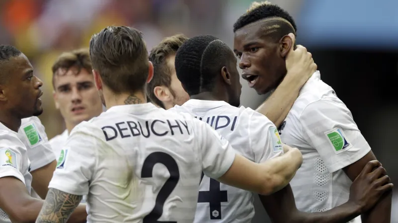 Slavící fotbalisté Francie