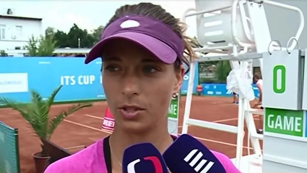 Cetkovská v Olomouci znovu neztratila ani set a je v semifinále