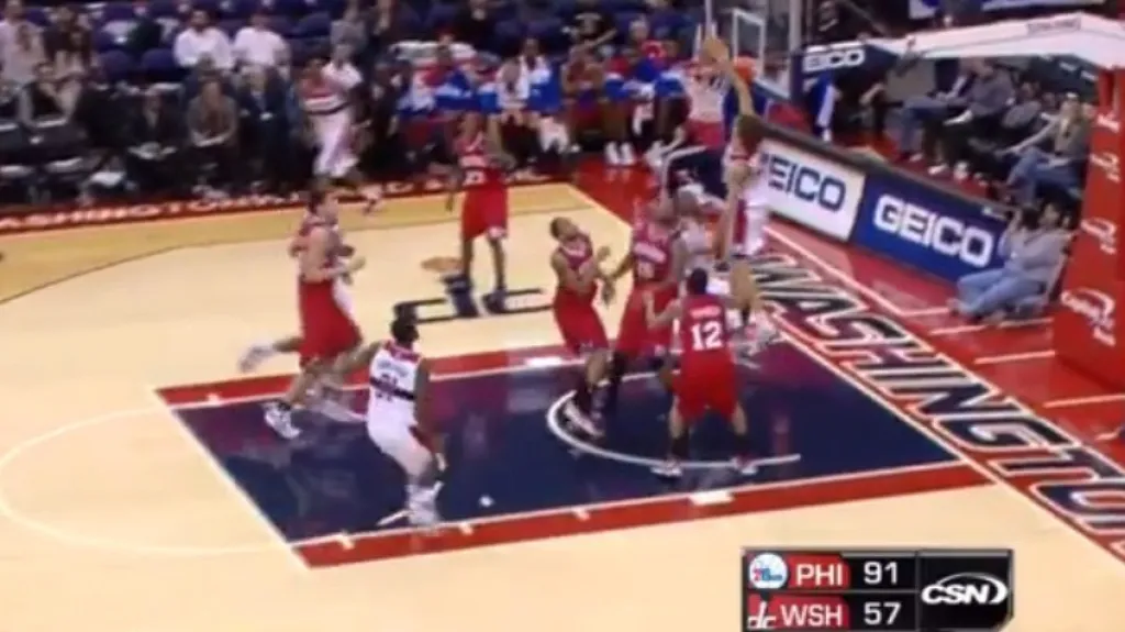 Veselý skóruje za Washington