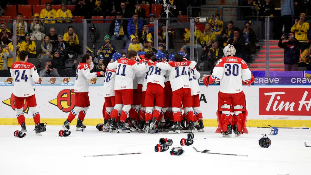 Hokejoví junioři slaví bronz