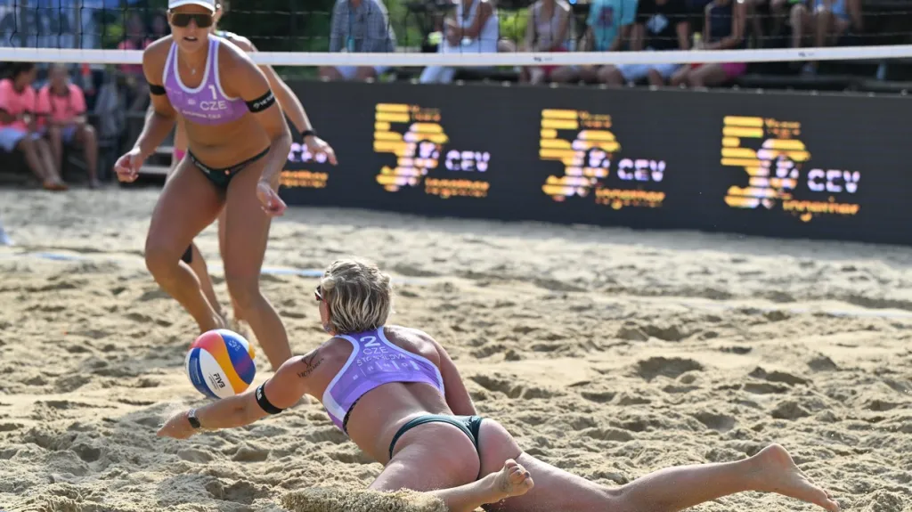 Barbora Hermannová s Marií-Sárou Štochlovou