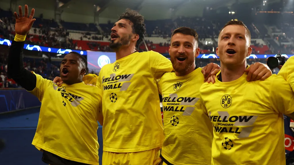 Fotbalisté Dortmundu slaví postup do finále Ligy mistrů