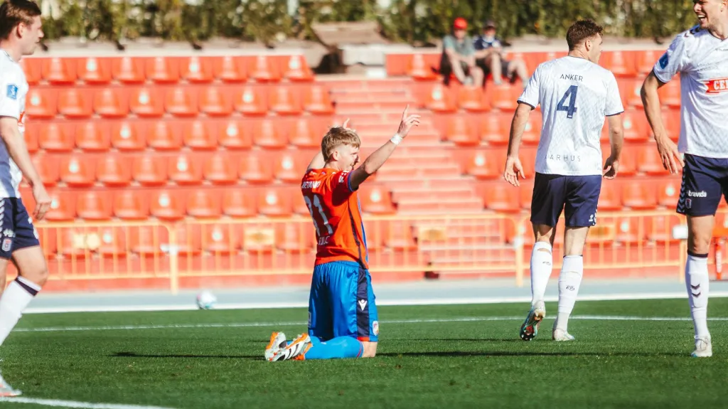 Pavel Šulc se raduje z gólu v utkání s Aarhusem