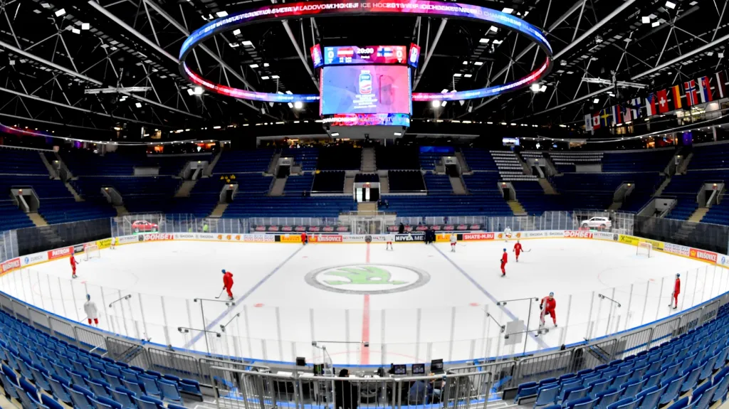 Ledová plocha v hale v Bratislavě