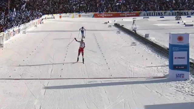 Vyvrcholení závodu ve skiatlonu žen na MS v Lahti