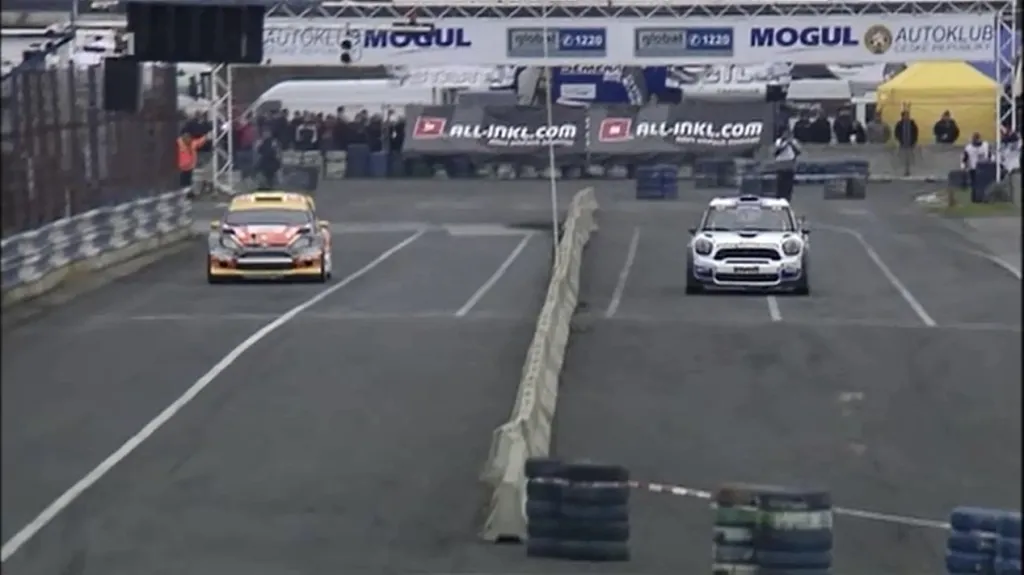 Motoristickým mistrům kraloval v Sosnové Vojtěch