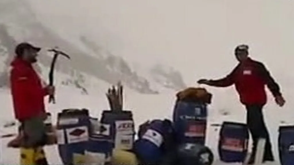 Expedice na Gasherbrumy v základním táboře