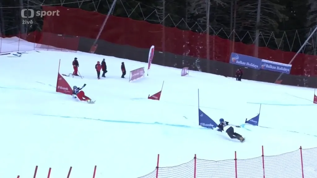 Paralelní slalom v Bansku ovládla Zavarzinová, Ledecká nestartovala