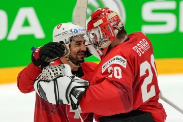 Andres Ambühl a Reto Berra