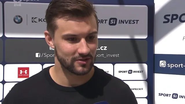 Mrázek by rád zůstal v Carolině a těší ho postup českého týmu