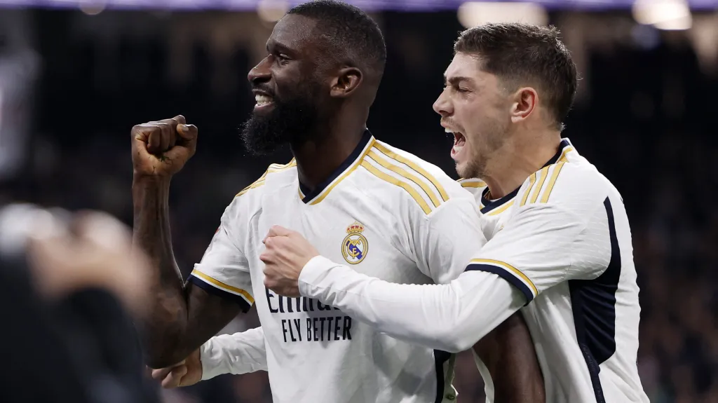 Antonio Rüdiger z Realu se raduje z vítězného gólu v zápase s Mallorcou