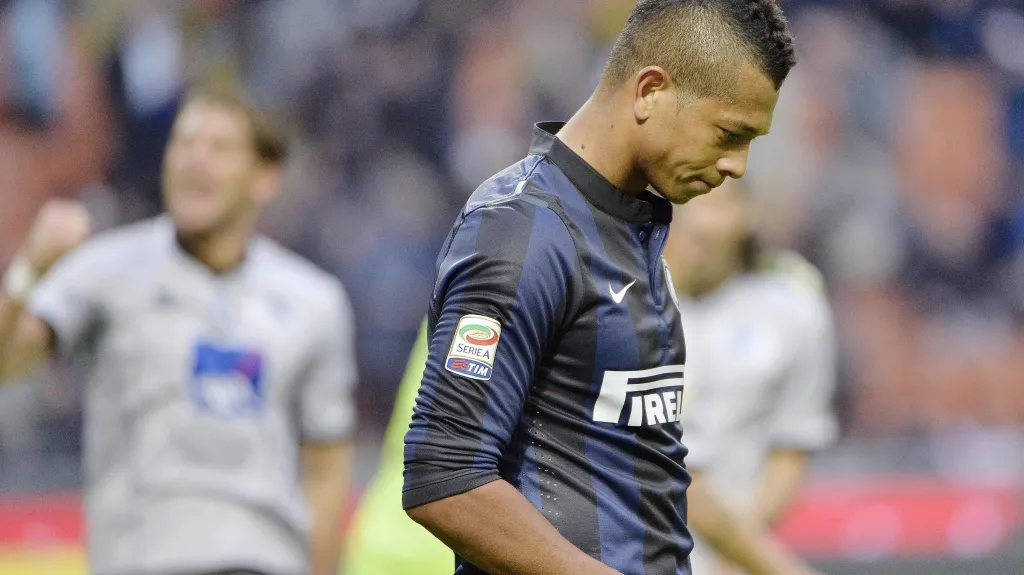 Zklamaný záložník Interu Milán Fredy Guarin
