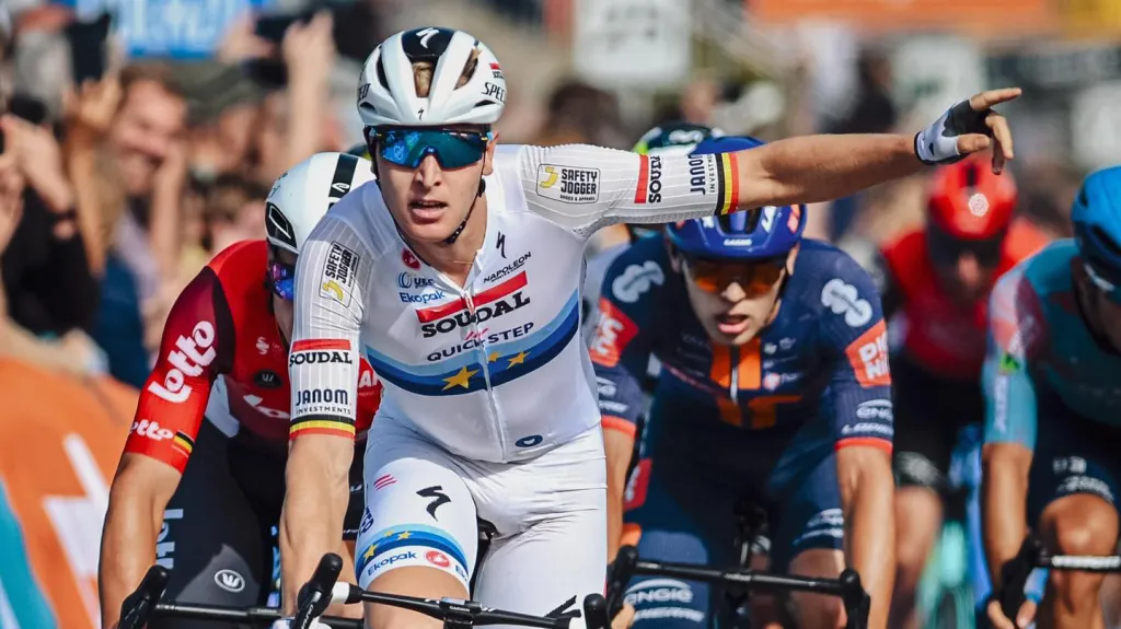 Vítěz úvodní etapy závodu Kolem Beneluxu Tim Merlier