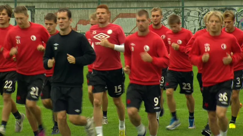 Po Petroušově konci zatím vedou Slavii asistenti