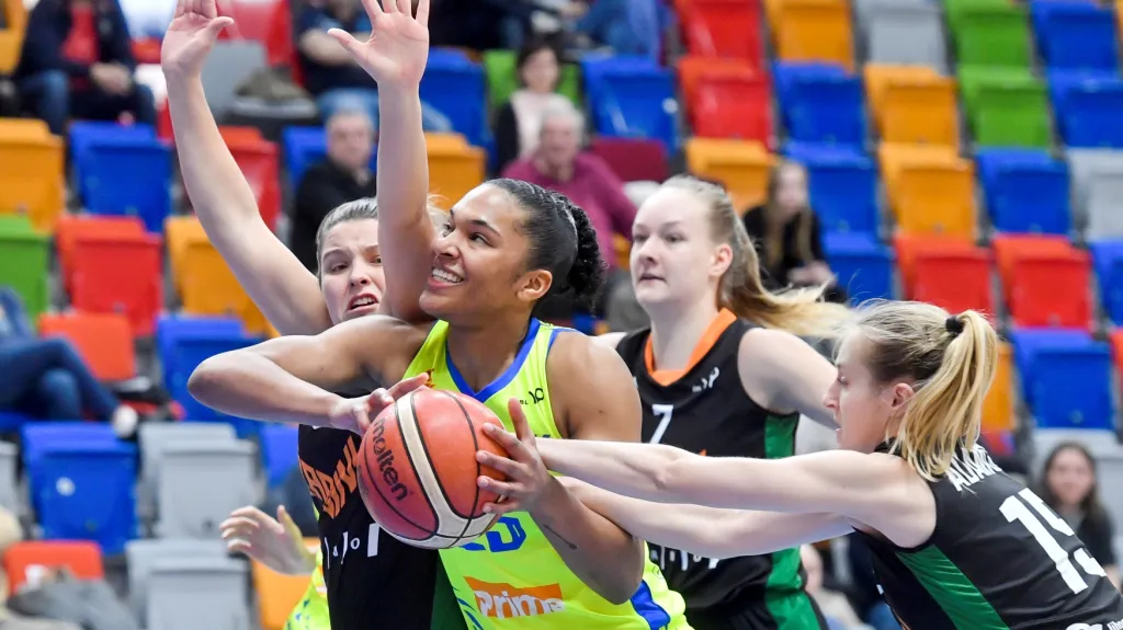 Utkání USK Praha - Žabiny Brno