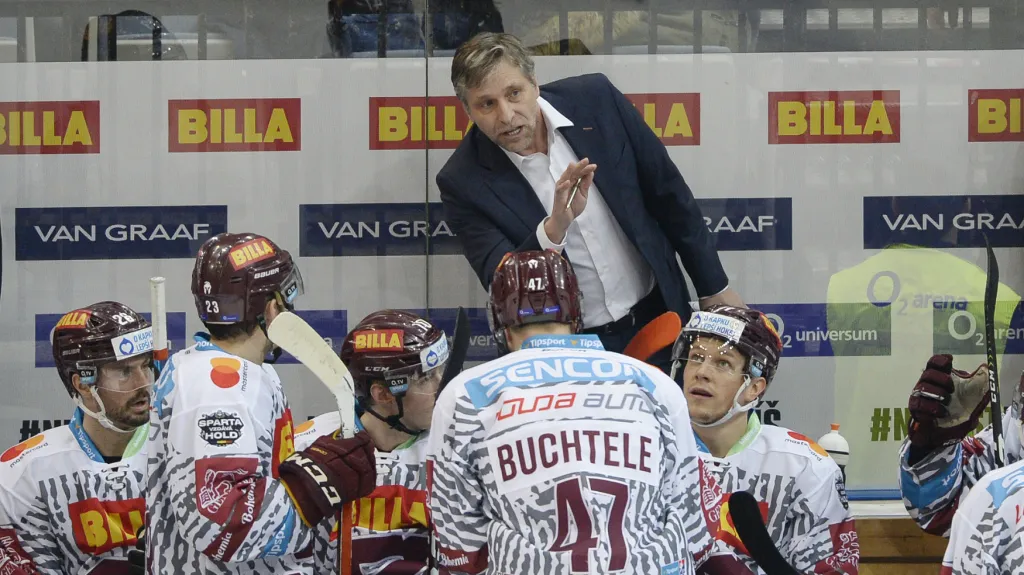 Josef Jandač na sparťanské střídačce