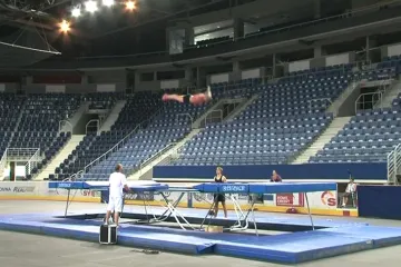 Skoky na trampolíně