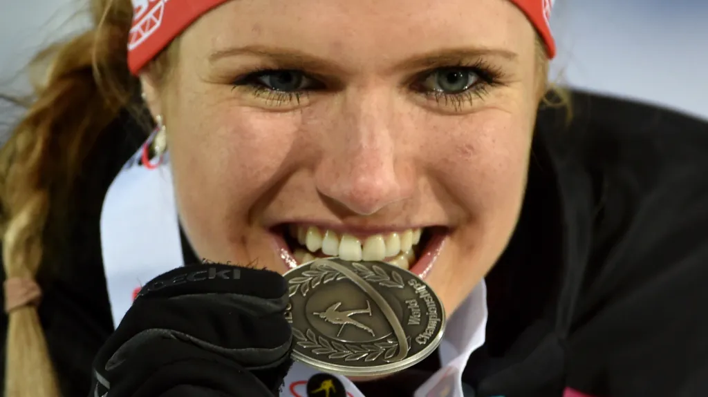 Gabriela Soukalová slaví stříbro na MS