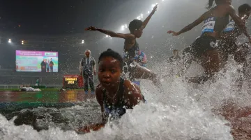 Závod žen na 3000 m steeplechase v Šanghaji