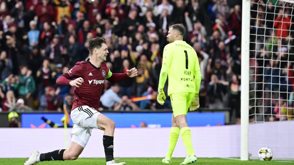 Sparťan Ladislav Krejčí mladší v emocích po vstřeleném gólu