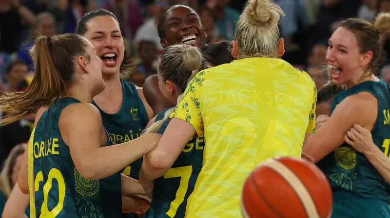 Australanky slaví olympijský bronz z basketbalu